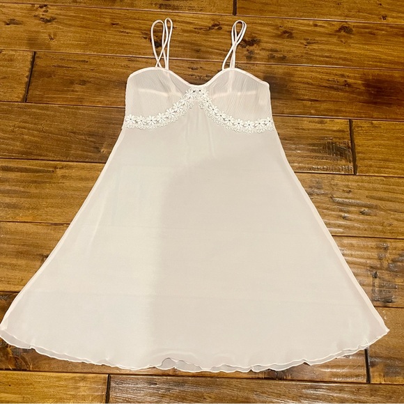 Vintage St Michael sheer babydoll chemise nightie - Picture 4 of 10